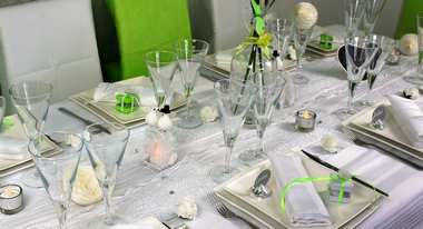 idees deco de table mariage en blanc et vert anis |1001 deco table
