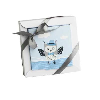 Très belle boite à dragées Hibou bleu pour une décoration de table baptême garçon, boite à dragées à assortir à son marque menu/carte de table